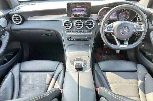 2016 Mercedes Benz GLC-Class 250 4Matic AMG Line Terpakai